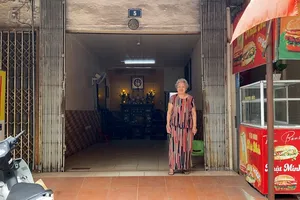 Video: Gia đình bị 'treo' bằng Tổ quốc ghi công 35 năm