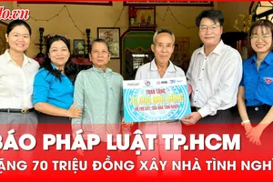 Báo Pháp Luật TP.HCM tặng 70 triệu đồng xây nhà tình nghĩa và trao học bổng ở huyện Cần Giờ