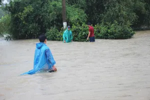 Lũ chồng lũ, Bình Định lại thêm 2 người chết