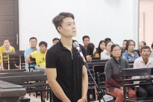 Lần thứ 3 hủy án vụ công an viên đánh chết học sinh
