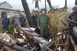 Phó Thủ tướng đến miền Trung chỉ đạo ứng phó lũ lớn 
