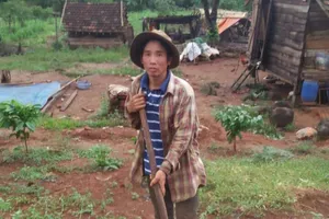 Giải cứu cha, bị tù oan hơn 14 tháng 