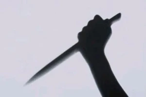 Cụ bà 71 tuổi đâm chồng tử vong rồi đi tự thú