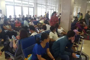 Vụ hủy chuyến bay Tuy Hòa: Jetstar giải thích chưa thuyết phục