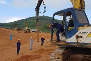  Phú Yên có 6 dự án điện mặt trời 10.000 tỉ sắp khởi công