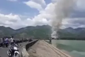 Rơi máy bay huấn luyện, 2 phi công tử nạn ở Khánh Hòa