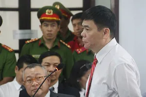 Các luật sư đề nghị tuyên vợ chồng LS Trần Vũ Hải vô tội