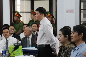 Luật sư Trần Vũ Hải bị phạt 12 tháng cải tạo không giam giữ