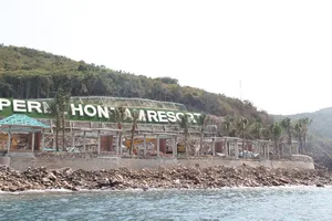 Nhiều công trình xây dựng không phép trên đảo Hòn Tằm