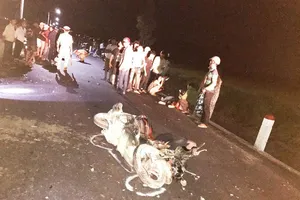 2 mô tô tông nhau kinh hoàng, 3 người chết