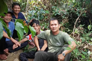 Bộ trưởng Công an có thư khen 4 thợ rừng bắt kẻ giết người