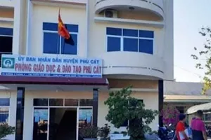 17 hiệu trưởng, hiệu phó dạy thiếu giờ vẫn hưởng đủ phụ cấp