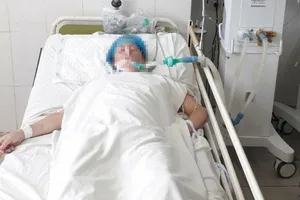 Pha cồn vào bia uống, 1 người tử vong, 2 người nguy kịch