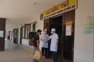 Bình Định cách ly người đến từ Đà Nẵng, Quảng Ngãi