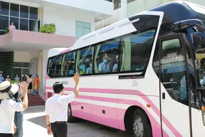 25 nhân viên y tế tình nguyện hỗ trợ Đà Nẵng chống dịch