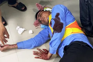 2 nhân viên trạm BOT bị đánh trọng thương khi đang làm việc