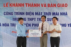 Lắp đặt hệ thống điện mặt trời cho bốn trường học