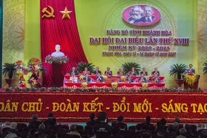 Xây dựng Khánh Hòa trở thành trung tâm kinh tế biển