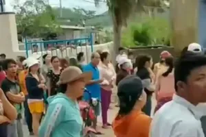 Cô giáo dùng dao tấn công nữ đồng nghiệp giữa trường