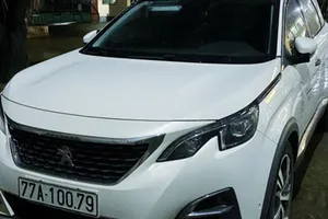 CSGT truy bắt 2 'đạo tặc' trộm ô tô giữa đêm khuya 