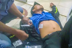 Nhân viên trạm BOT Ninh Xuân bị đâm trọng thương