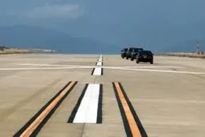 3 chuyến bay bị ảnh hưởng do chó xâm nhập sân bay Cam Ranh