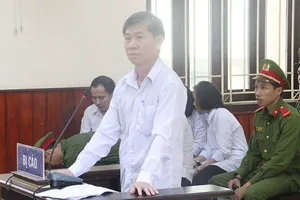 Nhận hối lộ, cựu trưởng phòng bị phạt 6 năm tù 