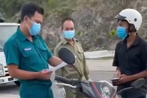 Người đi mua bánh mì ở Nha Trang được công ty gọi đi làm trở lại