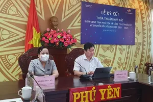 Chủ tịch FPT cam kết đưa Phú Yên sớm đi đầu về chuyển đổi số