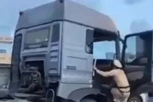 Bộ Công an yêu cầu xử lý nghiêm vụ tài xế có sổ bệnh tâm thần gây tai nạn