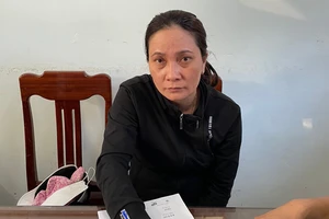 Vẽ công ty bia 'ma', lừa đảo hơn 20 tỉ đồng