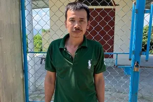 Con nợ đến nhà bị chủ nợ chém chết giữa đêm khuya