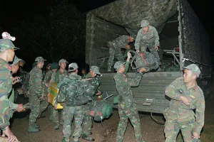 Khoanh vùng tìm kiếm máy bay quân sự Yak-130 rơi ở Đắk Lắk