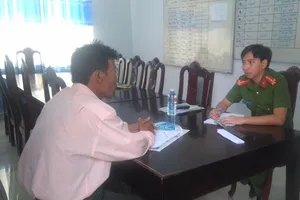 Vợ cằn nhằn chuyện nhậu bị chồng chém ngất xỉu