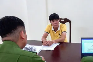 Cựu vua phá lưới V-League bị bắt vì ăn chặn tiền của cầu thủ trẻ 