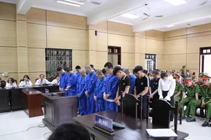 Tuyên án 25 bị cáo trong đường dây lừa đảo qua mạng xuyên biên giới