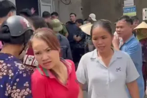 Vụ mẹ ngất lịm khi thấy thi thể 2 con: Khởi tố vụ án, bà nội là nghi can 