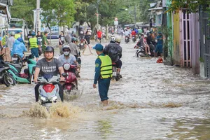Dự báo mưa liên tục 3 ngày, Khánh Hòa yêu cầu các hồ chứa xả nước đón lũ