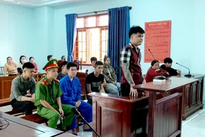 5 án tù giam từ lời trêu chọc 'dẻo miệng, nịnh giỏi'