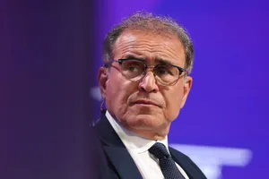 Nhà kinh tế học Nouriel Roubini. Ảnh: BLOOMBERG