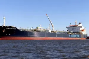 EU tạm thời đồng ý mức giá trần đối với dầu vận chuyển bằng đường biển của Nga