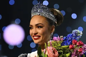 Người đẹp Mỹ đăng quang Hoa hậu Hoàn vũ 2022