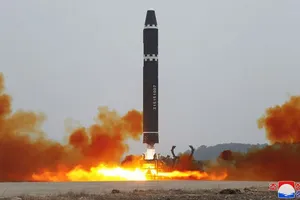 Hàn Quốc, Nhật: Triều Tiên vừa phóng 2 tên lửa đạn đạo