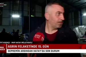 Video: Đang trả lời phỏng vấn, nghị sĩ Thổ Nhĩ Kỳ phải tìm nơi trú ẩn vì động đất 