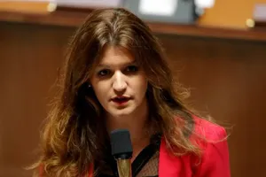 Nữ quốc vụ khanh Pháp hứng chỉ trích vì lên trang bìa tạp chí Playboy