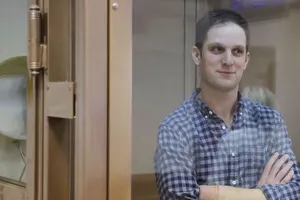 VIDEO: Nhà báo Mỹ trình diện tòa án Nga 