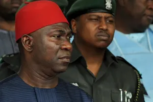 Thượng nghị sĩ Nigeria bị phạt hơn 9 năm tù vì âm mưu lừa lấy nội tạng người 