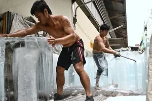 Các nước châu Á làm gì để đối phó với nắng nóng?