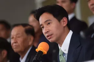Ông Pita Limjaroenra có thể bị loại khỏi cuộc đua tranh chức thủ tướng Thái Lan 
