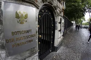 Đức yêu cầu Nga đóng cửa 4/5 lãnh sự quán